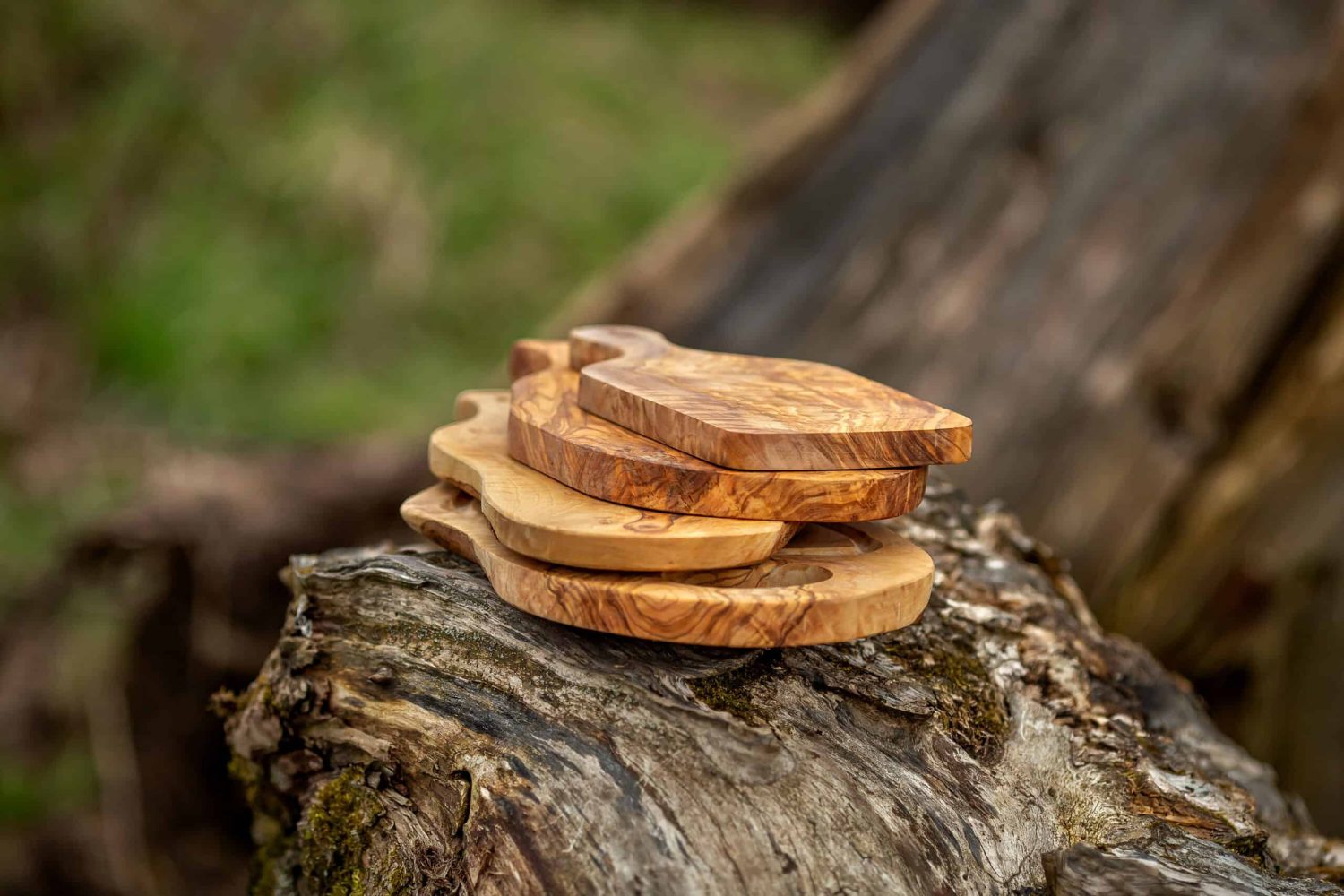 wooden cutting & serving boards